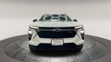 Used 2024 Chevrolet Trax RS image 2