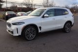 Used 2024 BMW X5 xDrive40i w/ Premium Package image 2
