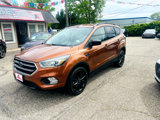 Used 2017 Ford Escape SE w/ Equipment Group 201A image 2
