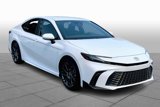Used 2025 Toyota Camry SE image 2