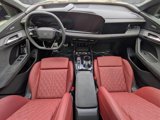 New 2025 Audi SQ6 e-tron Prestige image 3