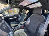 Used 2020 Volvo XC40 T5 R-Design image 6