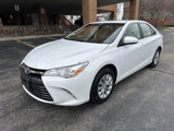 Used 2017 Toyota Camry LE image 5