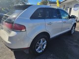 Used 2010 Lincoln MKX AWD image 4