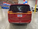New 2025 Chrysler Pacifica Select image 4