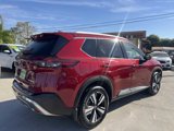 Used 2021 Nissan Rogue Platinum image 5