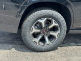 New 2025 GMC Yukon AT4 Ultimate image 4