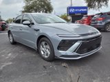 Used 2025 Hyundai Sonata SE image 2
