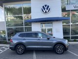 Certified 2021 Volkswagen Tiguan SE w/ Panoramic Sunroof Package image 3