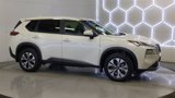 Used 2023 Nissan Rogue SV image 2
