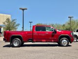 Used 2024 GMC Sierra 3500 Denali w/ Technology Package image 4