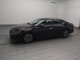 Used 2023 Nissan Altima 2.5 SV image 2