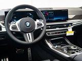 New 2026 BMW X7 M60i image 4