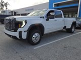 New 2025 GMC Sierra 3500 Denali Ultimate image 4
