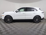 Certified 2025 Porsche Cayenne image 2