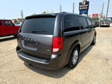 Used 2019 Dodge Grand Caravan SXT image 4