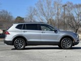 Used 2020 Volkswagen Tiguan SE image 4
