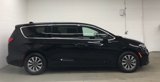 New 2025 Chrysler Pacifica Select image 4