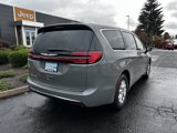 New 2025 Chrysler Pacifica Select image 6