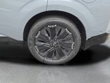 New 2025 Nissan Murano Platinum image 2