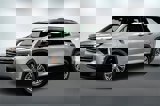 New 2026 Chevrolet Traverse LT image 2