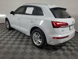 Used 2024 Audi Q5 2.0T Premium w/ Convenience Package image 4