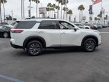 New 2025 Nissan Pathfinder SV image 4