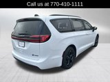 New 2025 Chrysler Pacifica Select image 5