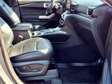 Used 2021 Ford Explorer XLT w/ Equipment Group 202A image 6