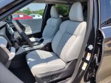 New 2025 Mitsubishi Outlander SEL image 2