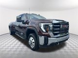 Used 2024 GMC Sierra 3500 SLT w/ SLT Premium Package image 3
