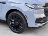 New 2025 Lincoln Navigator Reserve image 4
