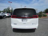 New 2025 Chrysler Pacifica Pinnacle image 5