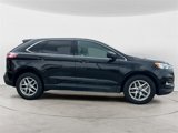 Used 2022 Ford Edge SEL image 2
