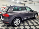 Used 2013 Volkswagen Touareg Sport image 6