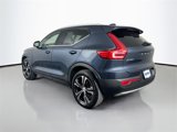Used 2022 Volvo XC40 T5 Inscription w/ Advanced Package image 4