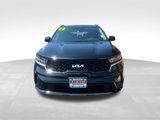 Used 2022 Kia Sorento S image 2