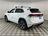 New 2025 Volkswagen Atlas Cross Sport SEL Premium R-Line image 5