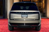 New 2025 Land Rover Range Rover Long Wheelbase SE image 3