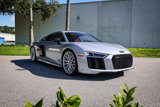 Used 2017 Audi R8 V10 w/ Carbon Exterior Package image 2