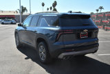 Used 2025 Chevrolet Traverse LT image 6