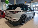 New 2025 Mitsubishi Outlander AWD image 3