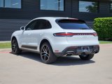 Certified 2024 Porsche Macan image 3