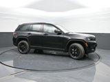New 2025 Jeep Grand Cherokee Altitude image 3