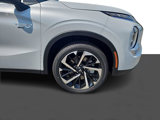New 2025 Mitsubishi Outlander SE image 2