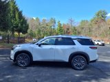 New 2025 Nissan Pathfinder SL w/ SL Premium Package image 2