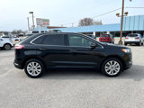Used 2021 Ford Edge Titanium image 2