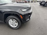 New 2025 Jeep Grand Cherokee Laredo image 4