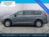 New 2025 Chrysler Pacifica Select image 2