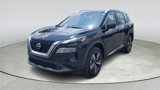 Used 2023 Nissan Rogue SL w/ SL Premium Package image 3